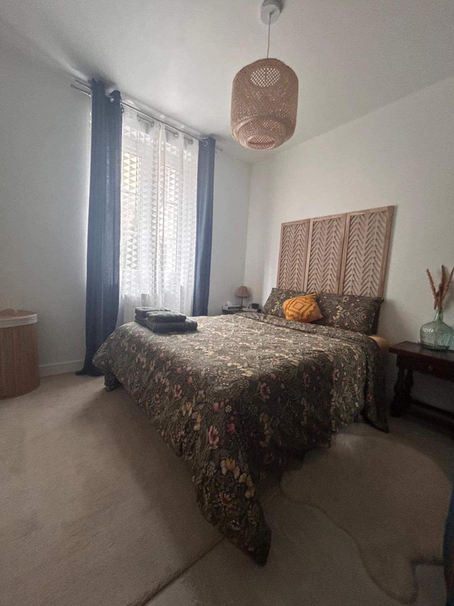 Yousra Appartement Poitiers Bagian luar foto